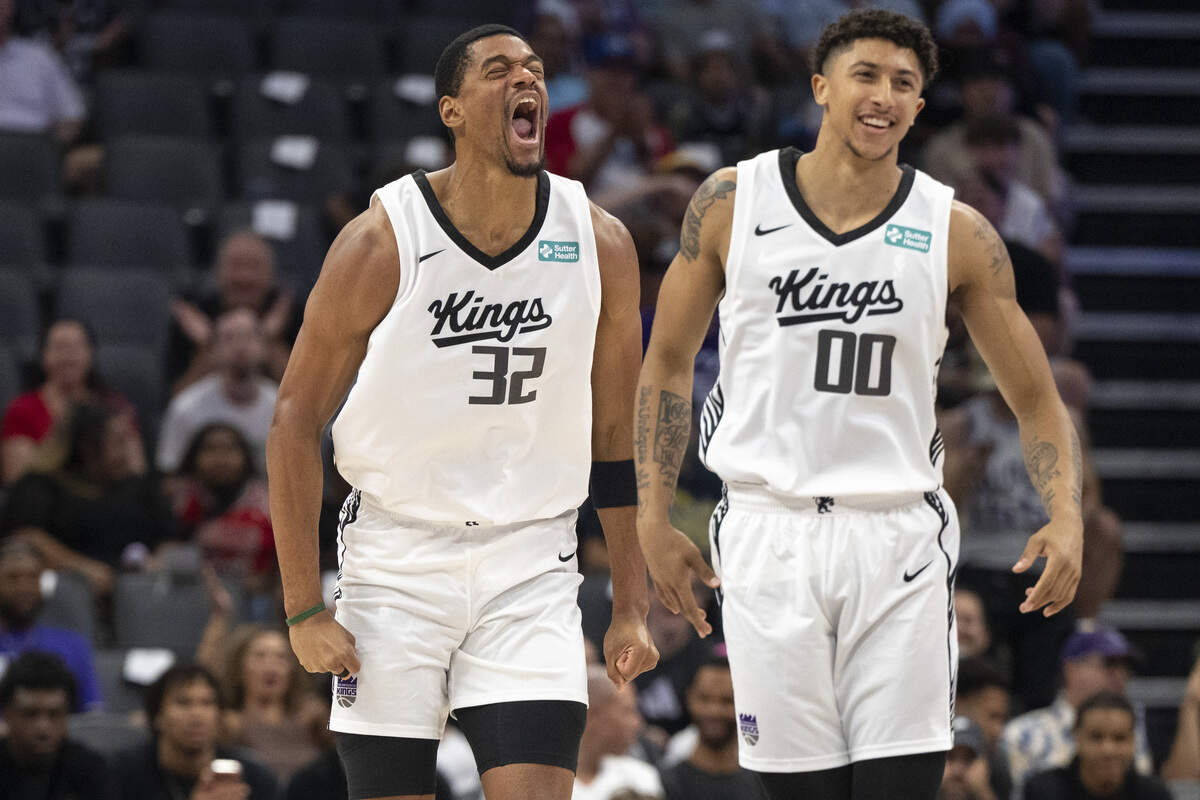 Acuff leads Kings comeback in wild win over Nets | Sacramento Bee